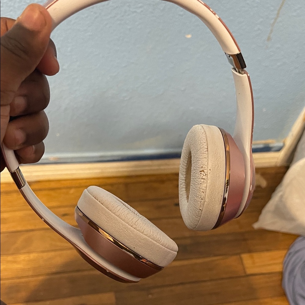 Beats by Dre Pink and White On-Ear Headphones
